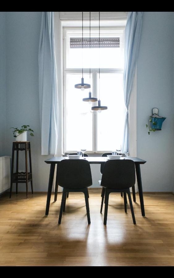 Budapestayz - Jozsef Apartments エクステリア 写真