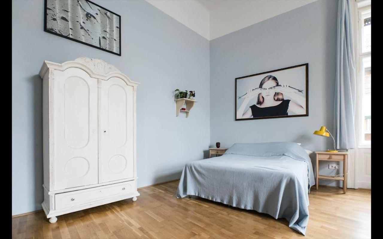 Budapestayz - Jozsef Apartments エクステリア 写真